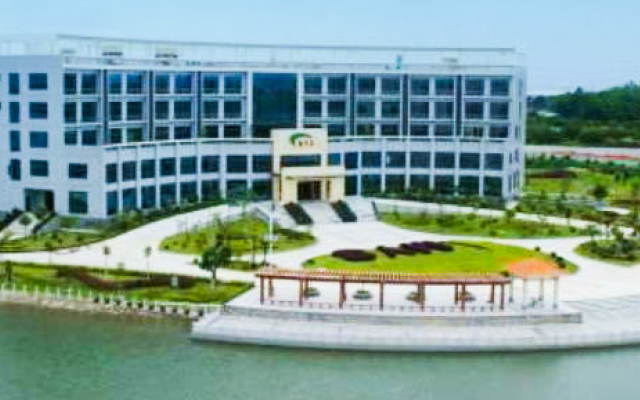 廣龍鑫智能科技有限公司：工廠安裝監(jiān)控方案